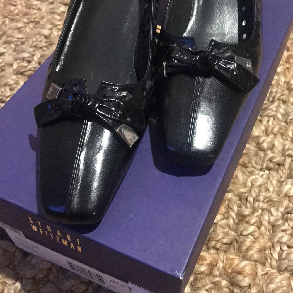 NIB Stuart Weitzman Pumps - SZ 7M